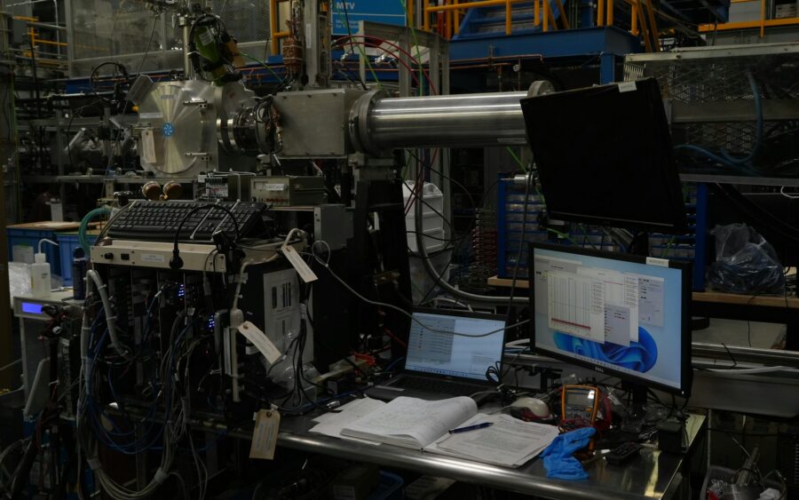 Scientific equipment and computers in a physics laboratory